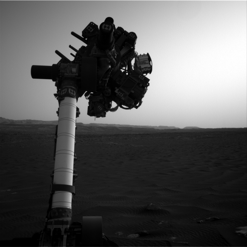 Nasa's Mars rover Curiosity acquired this image using its Right Navigation Camera on Sol 1627, at drive 1140, site number 61