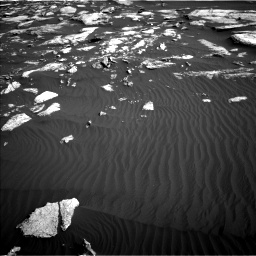 Nasa's Mars rover Curiosity acquired this image using its Left Navigation Camera on Sol 1630, at drive 1470, site number 61