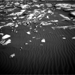 Nasa's Mars rover Curiosity acquired this image using its Left Navigation Camera on Sol 1630, at drive 1476, site number 61