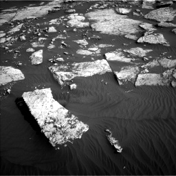 Nasa's Mars rover Curiosity acquired this image using its Left Navigation Camera on Sol 1630, at drive 1572, site number 61
