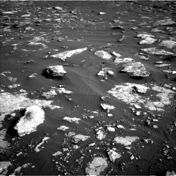 Nasa's Mars rover Curiosity acquired this image using its Left Navigation Camera on Sol 1630, at drive 1638, site number 61