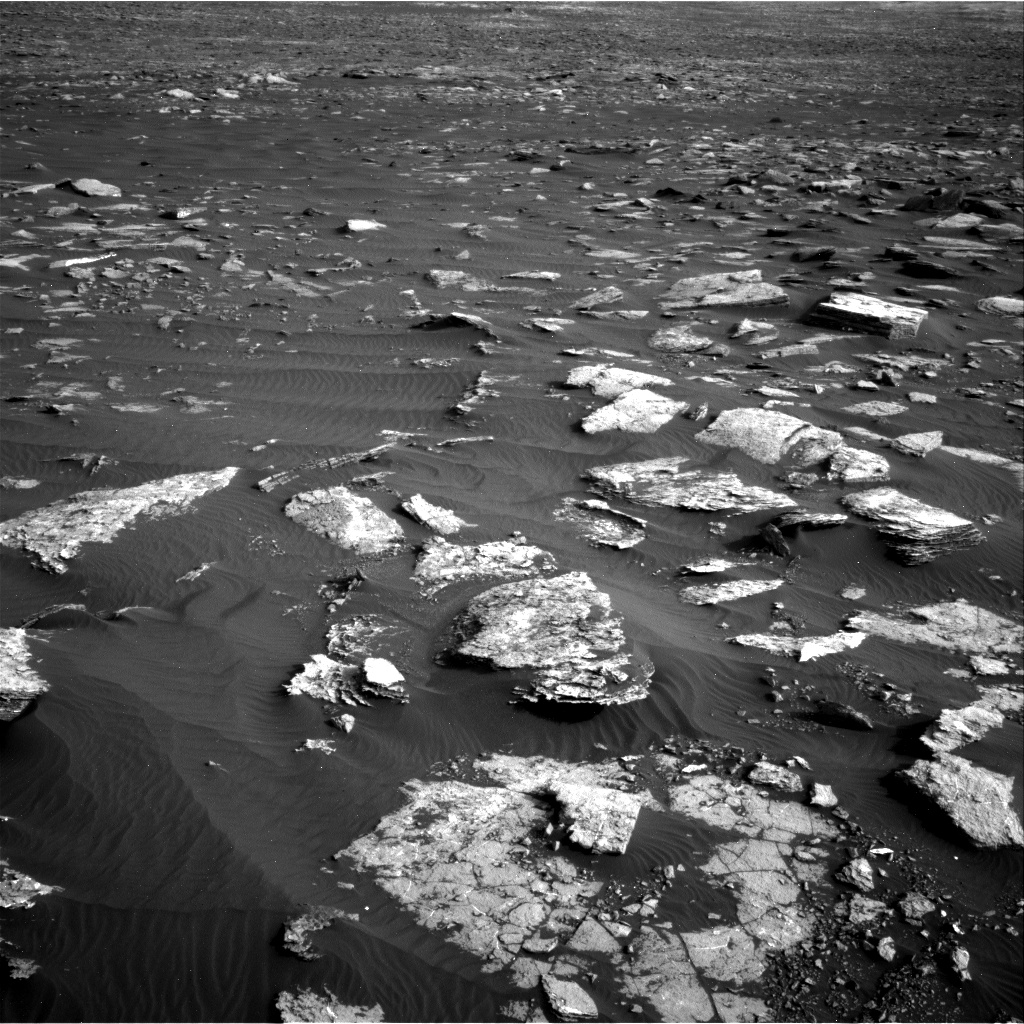 Nasa's Mars rover Curiosity acquired this image using its Right Navigation Camera on Sol 1630, at drive 1650, site number 61