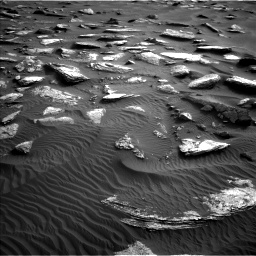 Nasa's Mars rover Curiosity acquired this image using its Left Navigation Camera on Sol 1632, at drive 1866, site number 61
