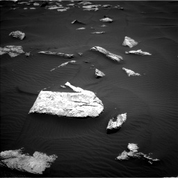 Nasa's Mars rover Curiosity acquired this image using its Left Navigation Camera on Sol 1635, at drive 1938, site number 61