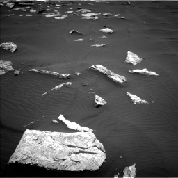 Nasa's Mars rover Curiosity acquired this image using its Left Navigation Camera on Sol 1635, at drive 1944, site number 61