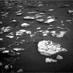 Nasa's Mars rover Curiosity acquired this image using its Left Navigation Camera on Sol 1635, at drive 2088, site number 61
