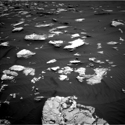 Nasa's Mars rover Curiosity acquired this image using its Left Navigation Camera on Sol 1635, at drive 2094, site number 61