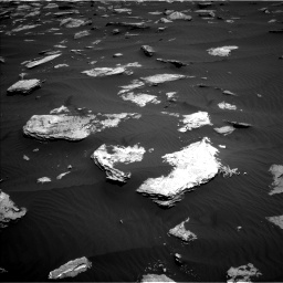Nasa's Mars rover Curiosity acquired this image using its Left Navigation Camera on Sol 1635, at drive 2118, site number 61