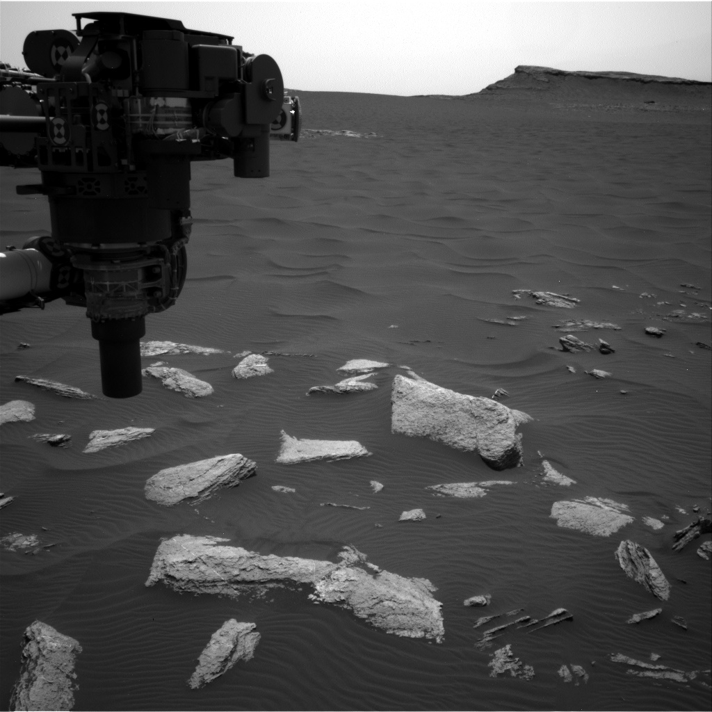 Nasa's Mars rover Curiosity acquired this image using its Right Navigation Camera on Sol 1636, at drive 2232, site number 61