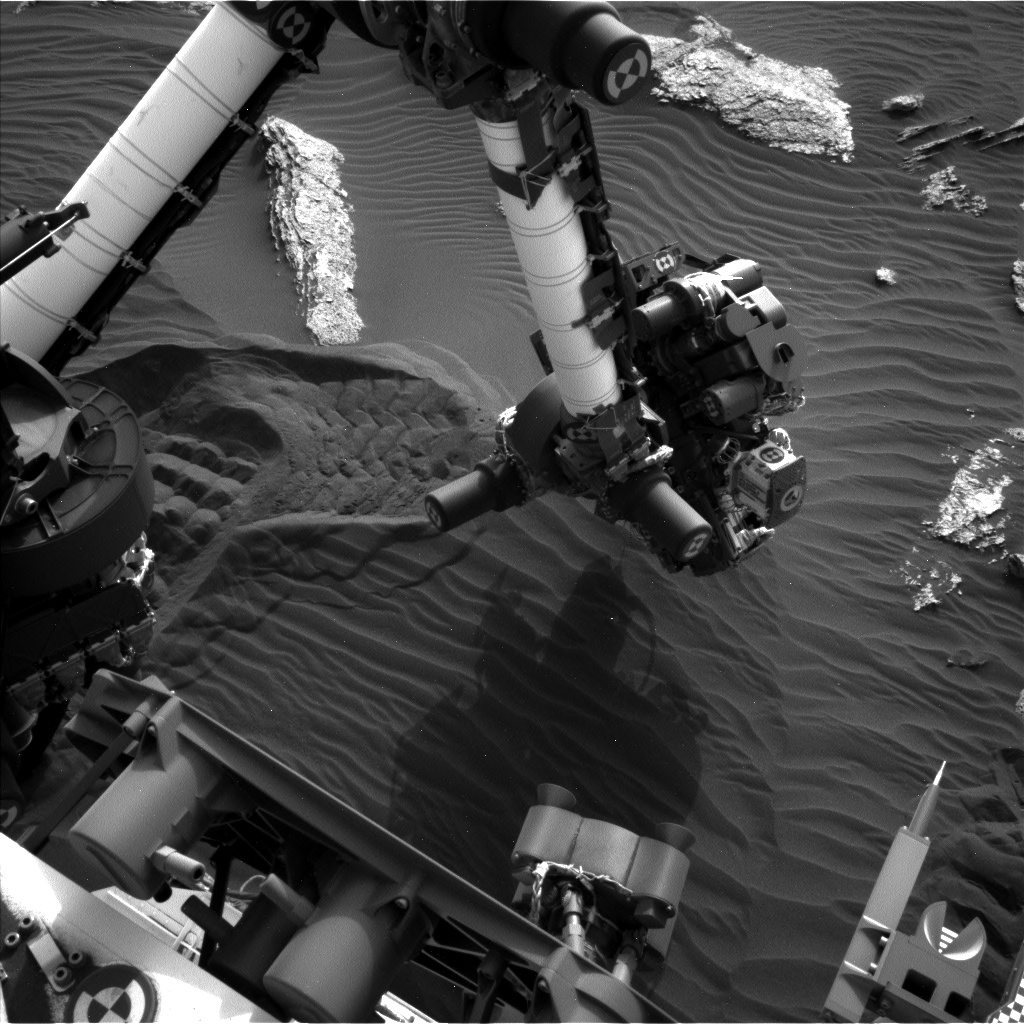 Nasa's Mars rover Curiosity acquired this image using its Left Navigation Camera on Sol 1637, at drive 2232, site number 61
