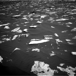 Nasa's Mars rover Curiosity acquired this image using its Left Navigation Camera on Sol 1639, at drive 2274, site number 61