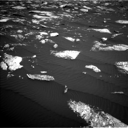 Nasa's Mars rover Curiosity acquired this image using its Left Navigation Camera on Sol 1639, at drive 2364, site number 61