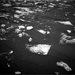 Nasa's Mars rover Curiosity acquired this image using its Left Navigation Camera on Sol 1639, at drive 2376, site number 61
