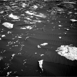 Nasa's Mars rover Curiosity acquired this image using its Right Navigation Camera on Sol 1639, at drive 2424, site number 61