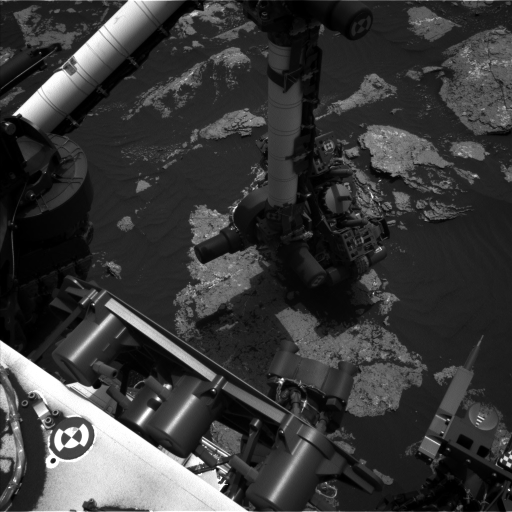 Nasa's Mars rover Curiosity acquired this image using its Left Navigation Camera on Sol 1641, at drive 2472, site number 61