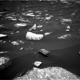 Nasa's Mars rover Curiosity acquired this image using its Left Navigation Camera on Sol 1642, at drive 2550, site number 61