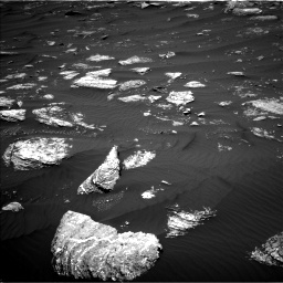 Nasa's Mars rover Curiosity acquired this image using its Left Navigation Camera on Sol 1642, at drive 2562, site number 61