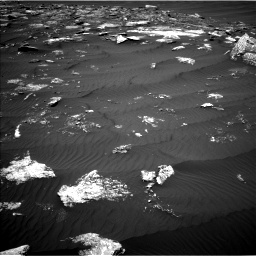 Nasa's Mars rover Curiosity acquired this image using its Left Navigation Camera on Sol 1642, at drive 2598, site number 61