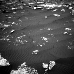 Nasa's Mars rover Curiosity acquired this image using its Left Navigation Camera on Sol 1642, at drive 2604, site number 61