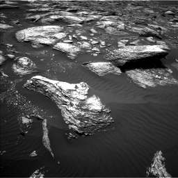 Nasa's Mars rover Curiosity acquired this image using its Left Navigation Camera on Sol 1643, at drive 2854, site number 61