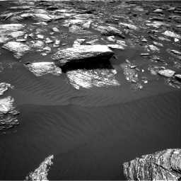 Nasa's Mars rover Curiosity acquired this image using its Right Navigation Camera on Sol 1643, at drive 2848, site number 61