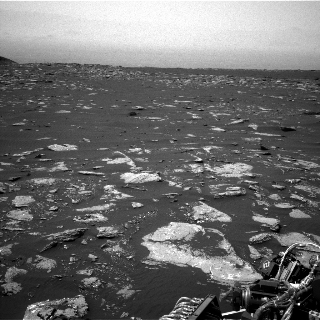 Nasa's Mars rover Curiosity acquired this image using its Left Navigation Camera on Sol 1645, at drive 3226, site number 61