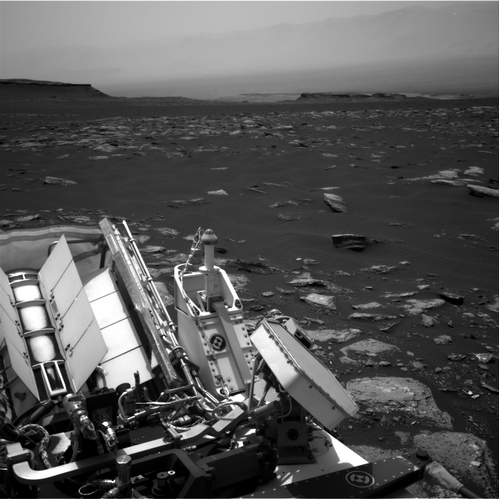 Nasa's Mars rover Curiosity acquired this image using its Right Navigation Camera on Sol 1645, at drive 3226, site number 61
