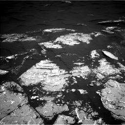 Nasa's Mars rover Curiosity acquired this image using its Left Navigation Camera on Sol 1646, at drive 3466, site number 61