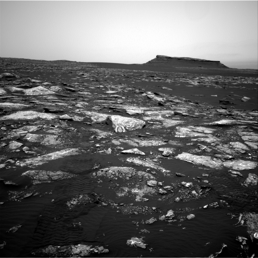 Nasa's Mars rover Curiosity acquired this image using its Right Navigation Camera on Sol 1646, at drive 3322, site number 61