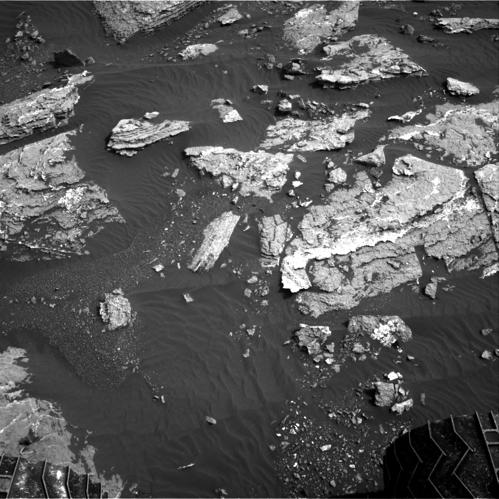 Nasa's Mars rover Curiosity acquired this image using its Right Navigation Camera on Sol 1646, at drive 0, site number 62