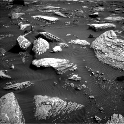 Nasa's Mars rover Curiosity acquired this image using its Left Navigation Camera on Sol 1648, at drive 30, site number 62