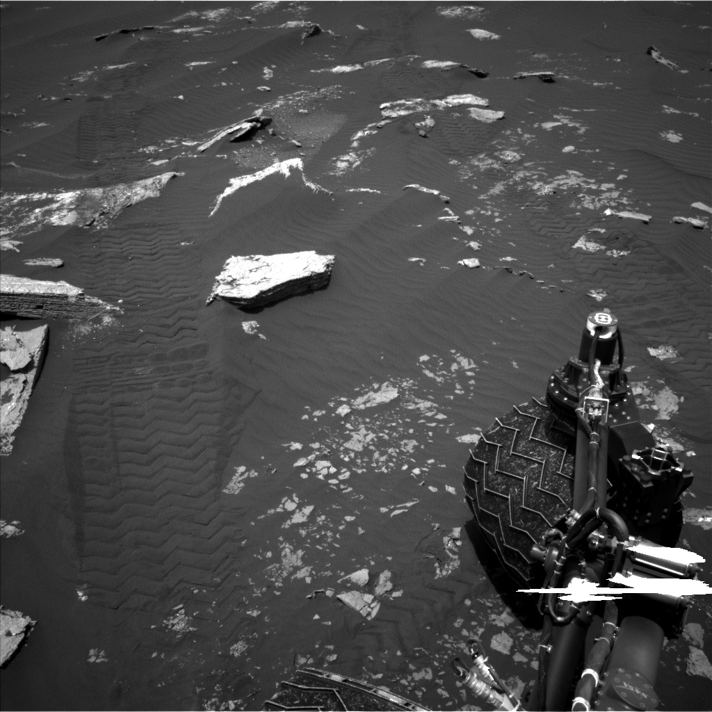 Nasa's Mars rover Curiosity acquired this image using its Left Navigation Camera on Sol 1662, at drive 510, site number 62