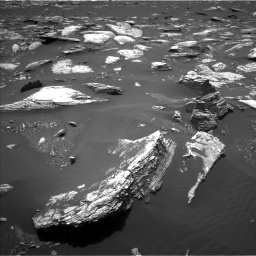 Nasa's Mars rover Curiosity acquired this image using its Left Navigation Camera on Sol 1662, at drive 522, site number 62
