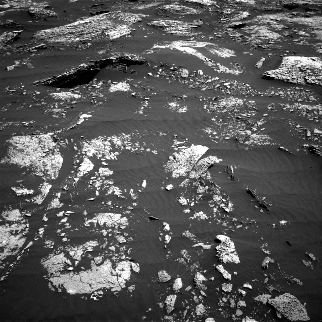 Nasa's Mars rover Curiosity acquired this image using its Right Navigation Camera on Sol 1662, at drive 624, site number 62