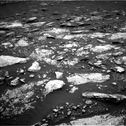 Nasa's Mars rover Curiosity acquired this image using its Left Navigation Camera on Sol 1664, at drive 678, site number 62