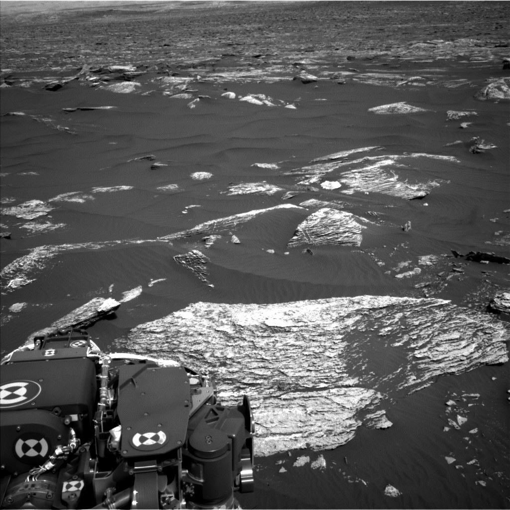 Nasa's Mars rover Curiosity acquired this image using its Left Navigation Camera on Sol 1664, at drive 690, site number 62