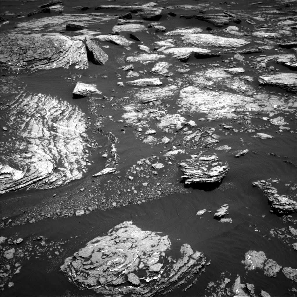Nasa's Mars rover Curiosity acquired this image using its Left Navigation Camera on Sol 1666, at drive 750, site number 62