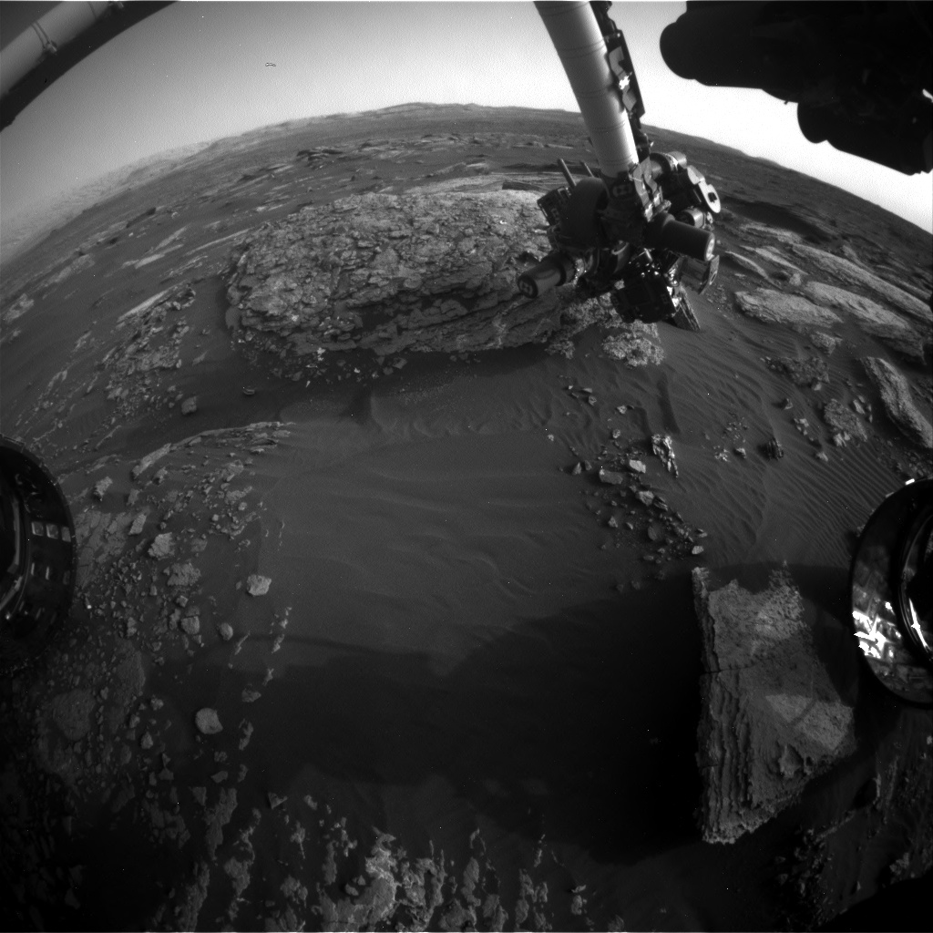 Nasa's Mars rover Curiosity acquired this image using its Front Hazard Avoidance Camera (Front Hazcam) on Sol 1668, at drive 786, site number 62