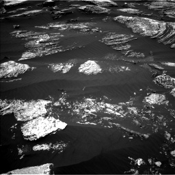 Nasa's Mars rover Curiosity acquired this image using its Left Navigation Camera on Sol 1669, at drive 930, site number 62