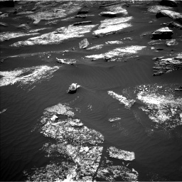 Nasa's Mars rover Curiosity acquired this image using its Left Navigation Camera on Sol 1669, at drive 978, site number 62