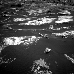 Nasa's Mars rover Curiosity acquired this image using its Left Navigation Camera on Sol 1669, at drive 990, site number 62