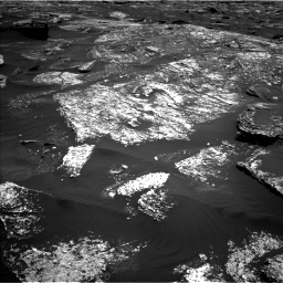 Nasa's Mars rover Curiosity acquired this image using its Left Navigation Camera on Sol 1669, at drive 1032, site number 62