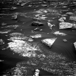 Nasa's Mars rover Curiosity acquired this image using its Left Navigation Camera on Sol 1672, at drive 1152, site number 62