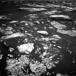 Nasa's Mars rover Curiosity acquired this image using its Left Navigation Camera on Sol 1672, at drive 1272, site number 62