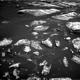 Nasa's Mars rover Curiosity acquired this image using its Left Navigation Camera on Sol 1672, at drive 1296, site number 62