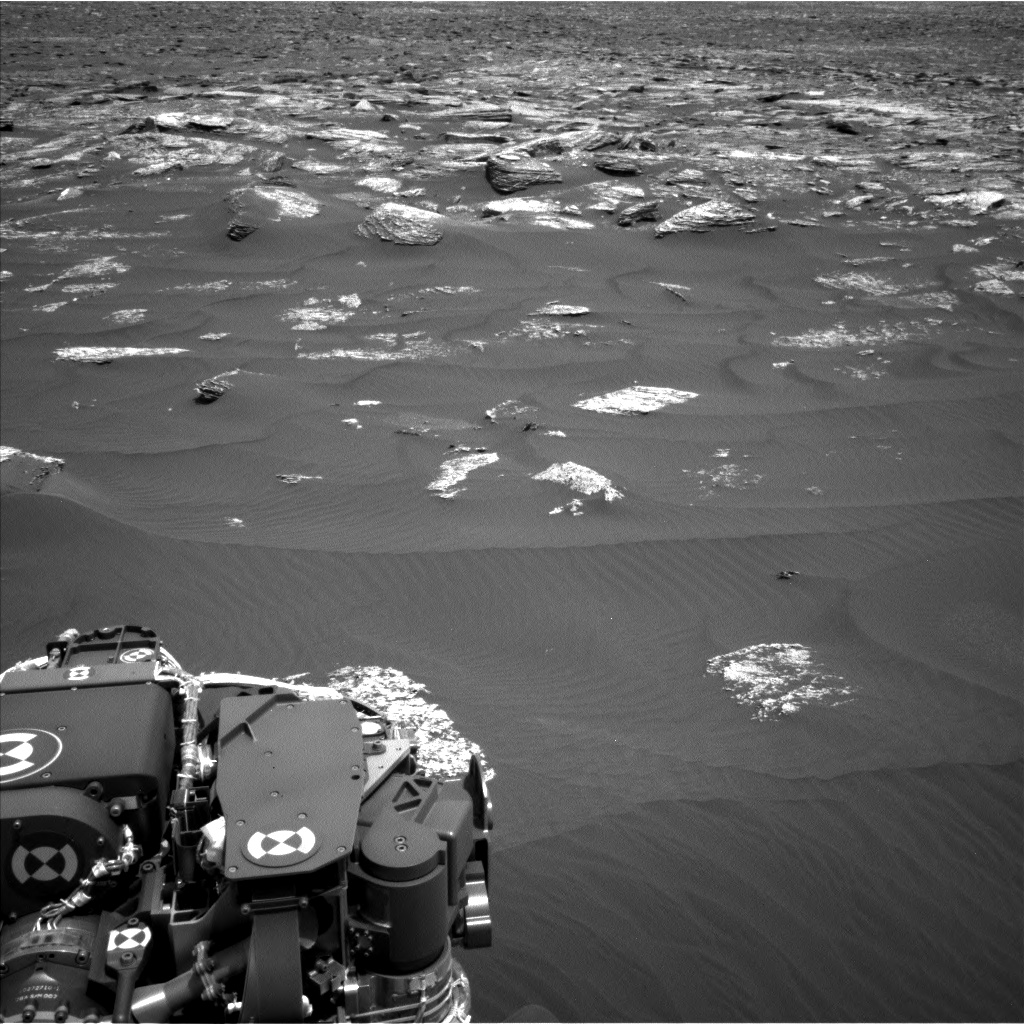 Nasa's Mars rover Curiosity acquired this image using its Left Navigation Camera on Sol 1672, at drive 1314, site number 62