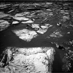 Nasa's Mars rover Curiosity acquired this image using its Left Navigation Camera on Sol 1673, at drive 1326, site number 62