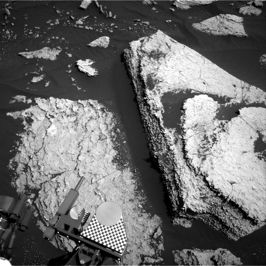 Nasa's Mars rover Curiosity acquired this image using its Right Navigation Camera on Sol 1673, at drive 1386, site number 62