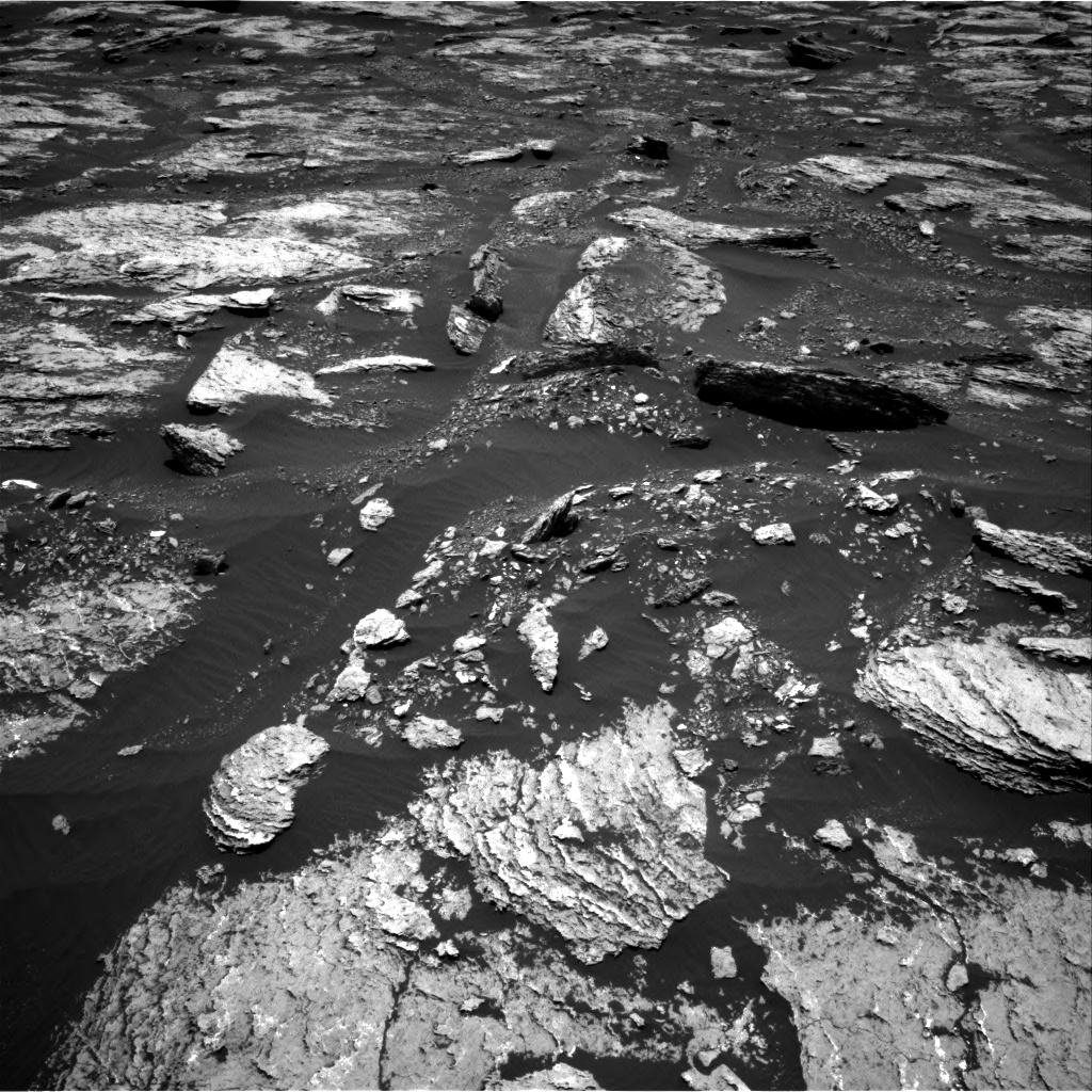 Nasa's Mars rover Curiosity acquired this image using its Right Navigation Camera on Sol 1676, at drive 1494, site number 62