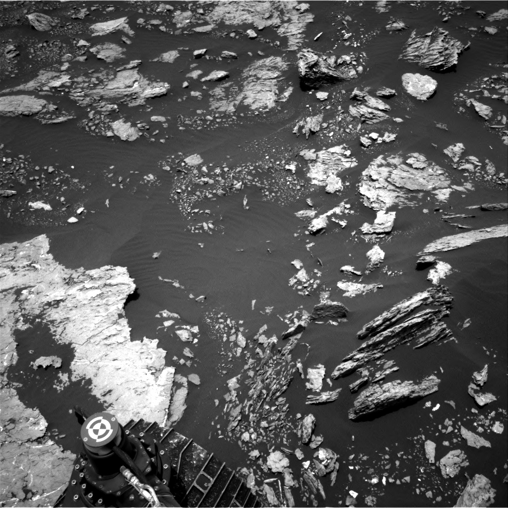 Nasa's Mars rover Curiosity acquired this image using its Right Navigation Camera on Sol 1676, at drive 1530, site number 62